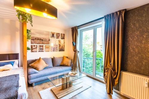 Golden Nugget inkl WLAN, Parkplatz Krankenhaus Detmold in Detmold, Deutschland