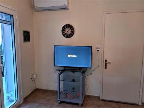 Four-Bedroom House image 2