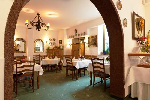 Hotel Hahn - image 6