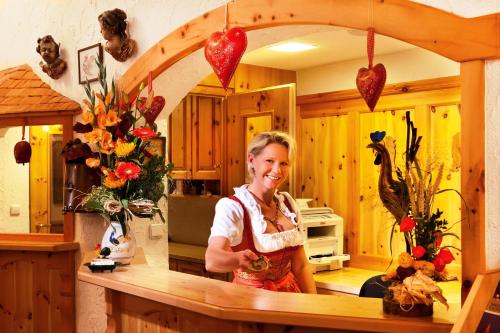 Hotel Hahn - image 8