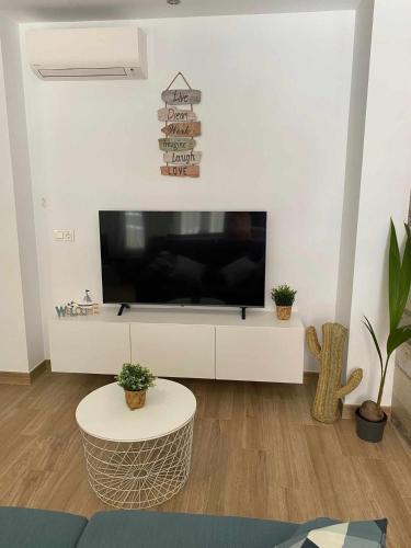 A&N Torre del Mar Beach Townhouse Private Solarium - image 4