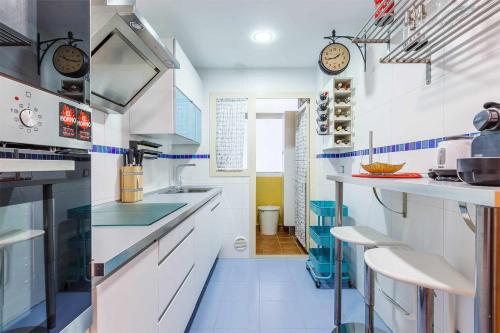 Three-Bedroom Apartment image 9