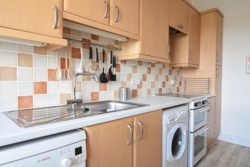 Flat 2, 10 Seafield Road, Seaton (Foto 9)