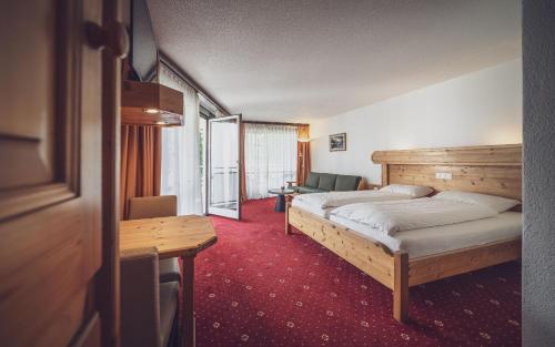 Club Hotel Rooms Only - By Mountain Hotels