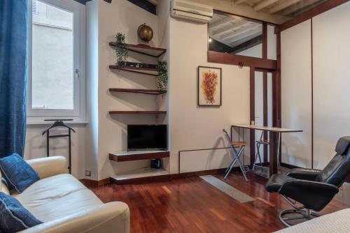 Piazza Navona Petite House, Rome (photo 5)