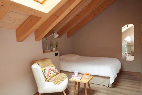 Single Room - Attic