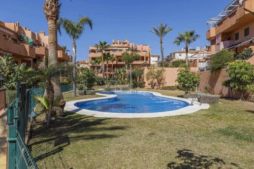 Oprema, A&N El Señorio 2, Torre del Mar in El Tomillar