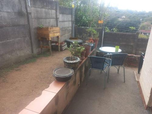 Jeanettes' Hide Away - Wheelchair friendly .