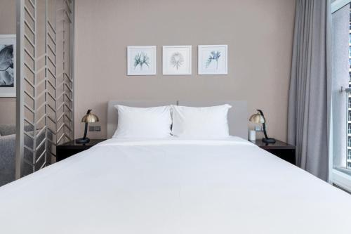 White Sage - Fancy Studio With Mesmerizing Canal Views, Dubai (Foto 11)