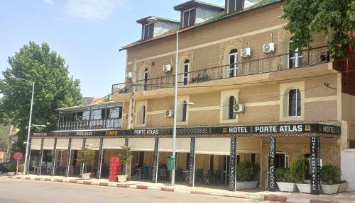 Hotel Porte Atlas in Imouzer du Kandaris
