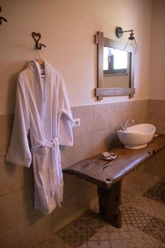 Bathroom, Casale Monte Amato in Filottrano