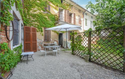 Gorgeous Home In Cuccaro Monferrato Al With Kitchen