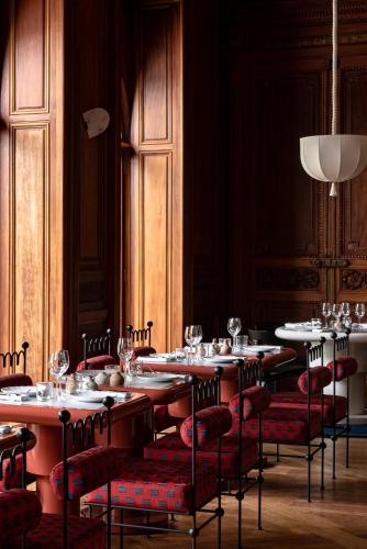Cowley Manor Hotel - image 9