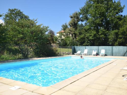 Comfortable Apartment in Lablachère with Terrace in Ardèche gîte à louer Lablachère