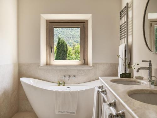 477009150 Villa di Piazzano - Small Luxury Hotels of the World