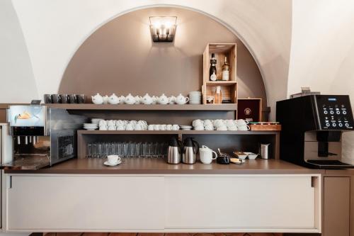 Hotel Clemar - image 2