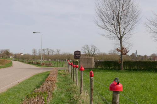 Meschermolen, overnachten in de schuur