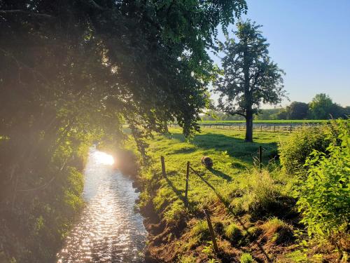 Meschermolen, overnachten in de schuur