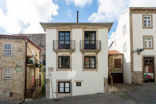 Miragaia Apartments by DA'HOME, Porto