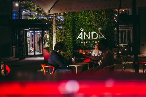 Anda Venice Hostel - image 4