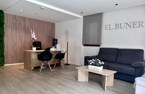 ردهة, Apartaments Turistics El Buner in لا كورتنادا