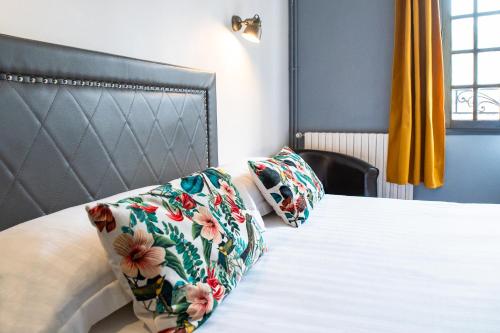 Hotel Le Port Neuf – Bayonne, MO
