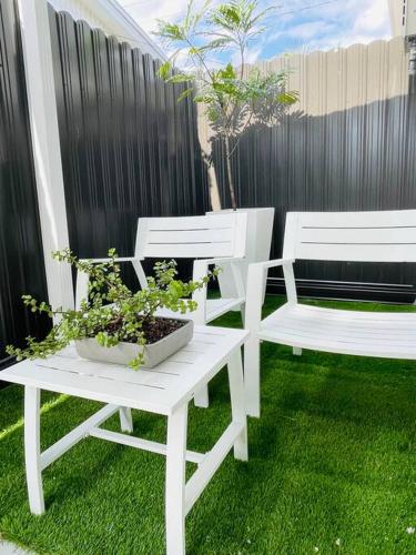 Alma Guest Suite in West Perrine