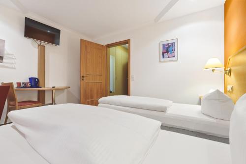 Alphotel Ettal - image 14