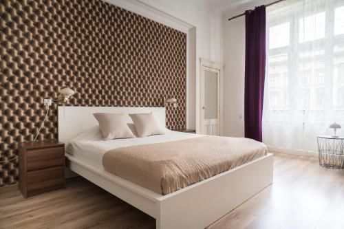 Roller Aparthotel 3