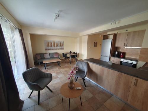 Lux & Style Apartment 75m2 in Athens