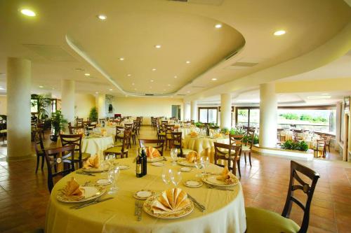 Hotel Santa Chiara - image 6