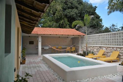 Trilliza-Verde in Campeche, Mexico