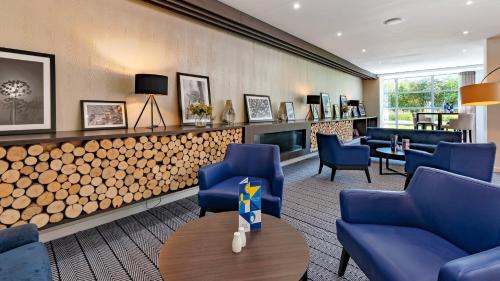 Holiday Inn Express Leigh - Sports Village an IHG Hotel - image 13