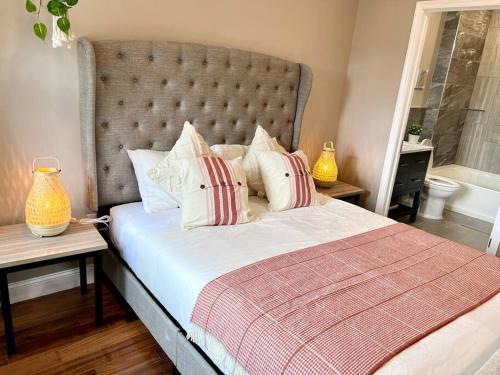 502 Luxury 1BR apartment in center city photo 3