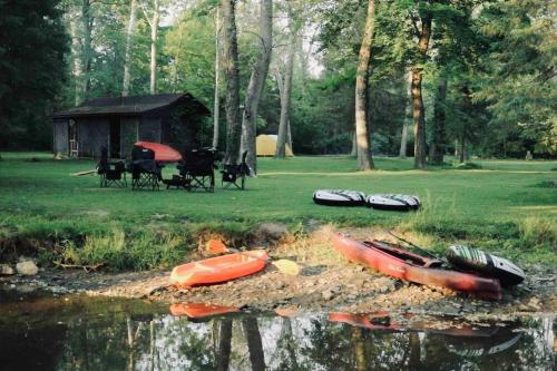 Unique Nostalgic Experience Aug Dates Available in New Albany, USA