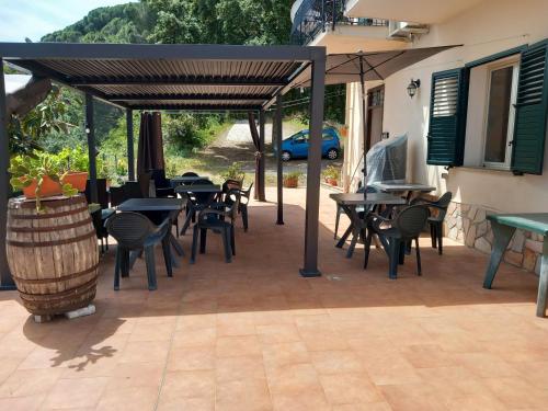  Alba Tra I Pini B&B in Cefalú