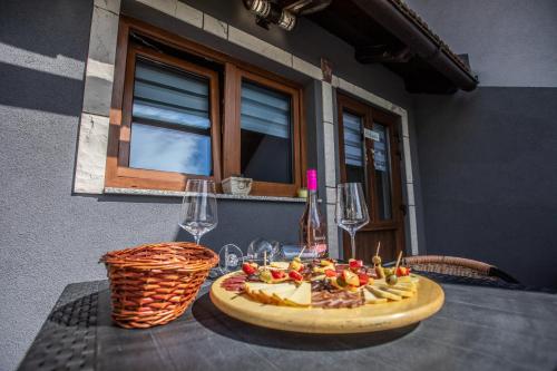 طعام و مشروبات, Apartman Mila in Josipdol