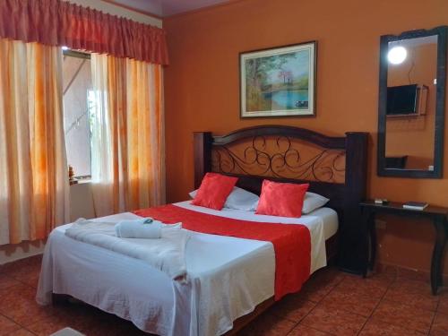 Double Room - Disability Access room in Hotel Torre Fuerte