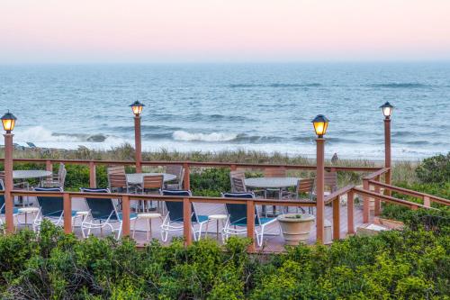 Wavecrest Resort