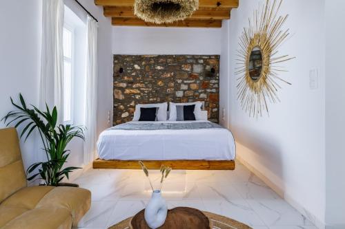 Traditional House - image 5