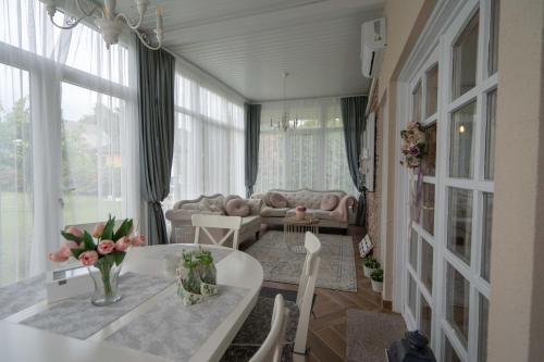 Vchod, Tündér-Lak Apartman (Tunder-Lak Apartman) in Balatonmariafurdo