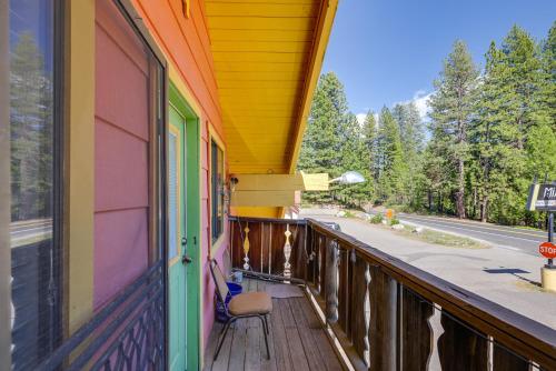 Pinecrest Dodge Ridge Cabin Shared Outdoor Space