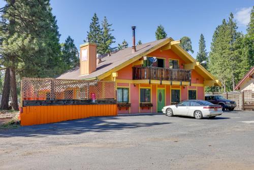 Pinecrest Dodge Ridge Cabin Shared Outdoor Space