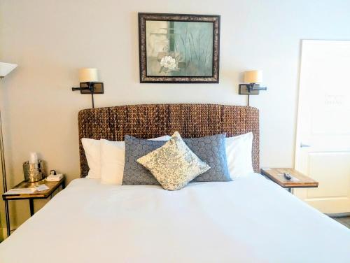 Capitola Hotel - image 2