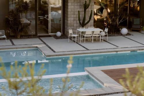 Eichler Mid Century Modern Designer Pool/Jacuzzi