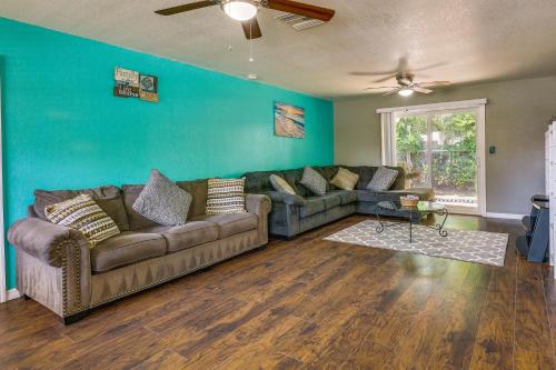 Winter Haven Vacation Rental with Patio and Gas Grill! in 奧本代爾