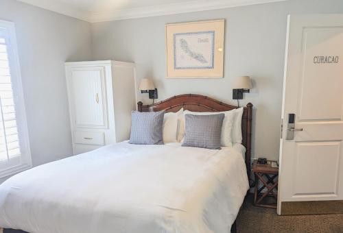1 queen bed