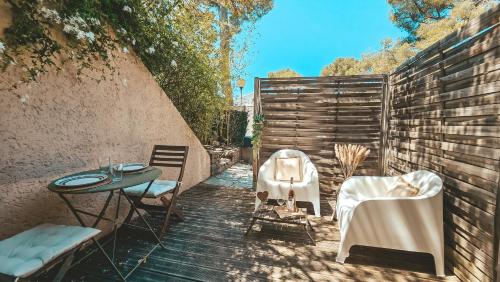 Studio avec terrasse et vrai lit 160x200cm, indépendant calme absolu dans maison de famille - Location saisonnière - La Valette-du-Var