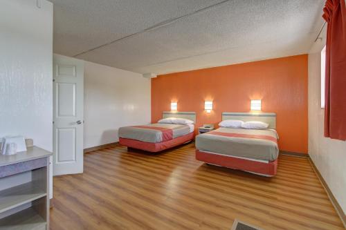 Motel 6-North Ridgeville, OH - Cleveland Intl Airport - N Ridgeville