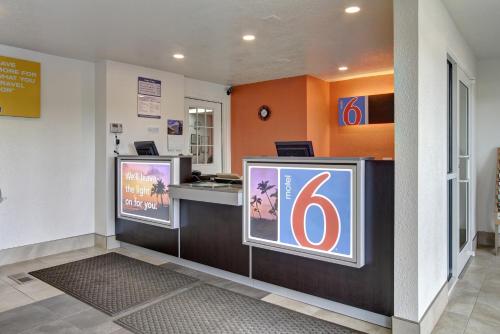 Motel 6-North Ridgeville, OH - Cleveland Intl Airport - N Ridgeville